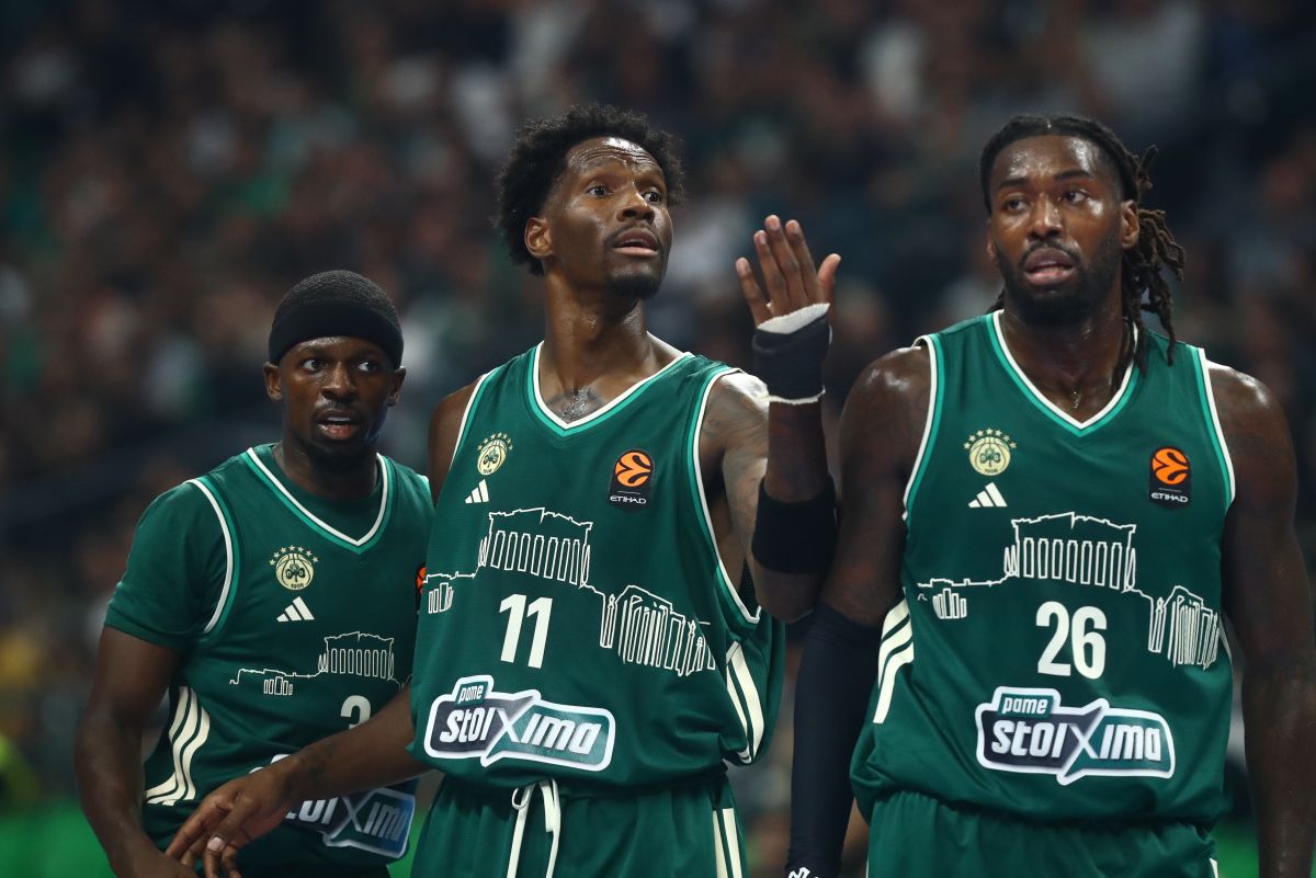 πνίγει